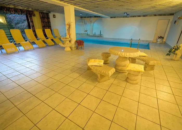 Pavillon פולפמס